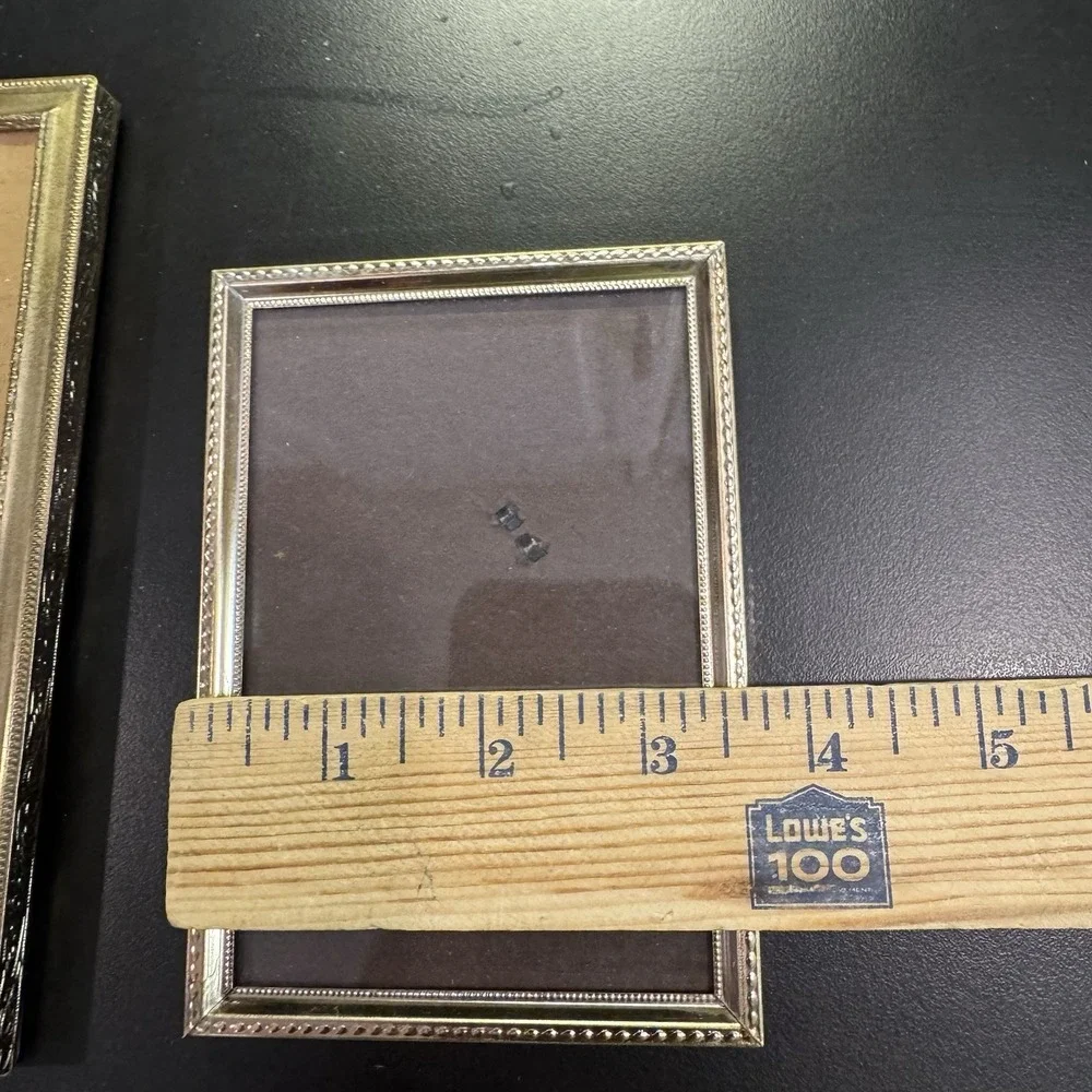 Set Of 2 Gold Tone‎ Metal Frames Filigree Edge 3.5x5 & 5x7 Picture Wall
